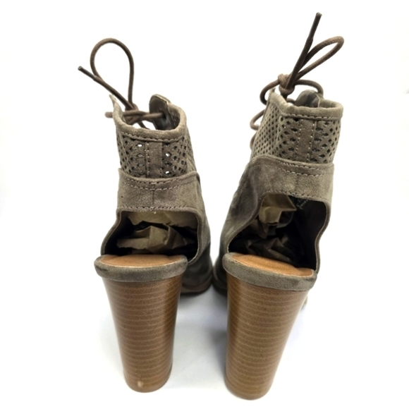 ALTAR'D STATE Lace Up Peep Toe Block Heel Taupe Womens Size 8 - Picture 11 of 13